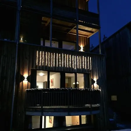Haus 37 アパート